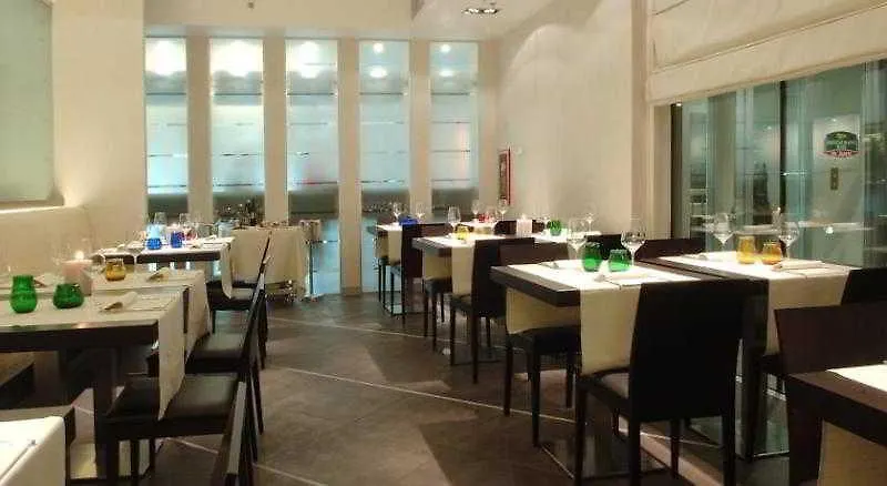 **** Hotel Courtyard By Marriott Venice Airport Tessera Italië