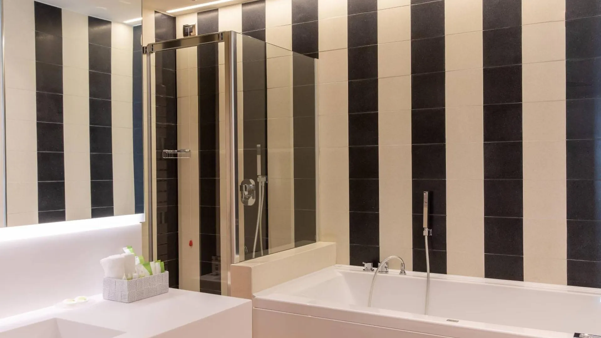 Courtyard By Marriott Venice Airport Tessera 4*,