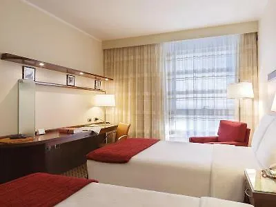 Courtyard By Marriott Venice Airport Tessera Hotel